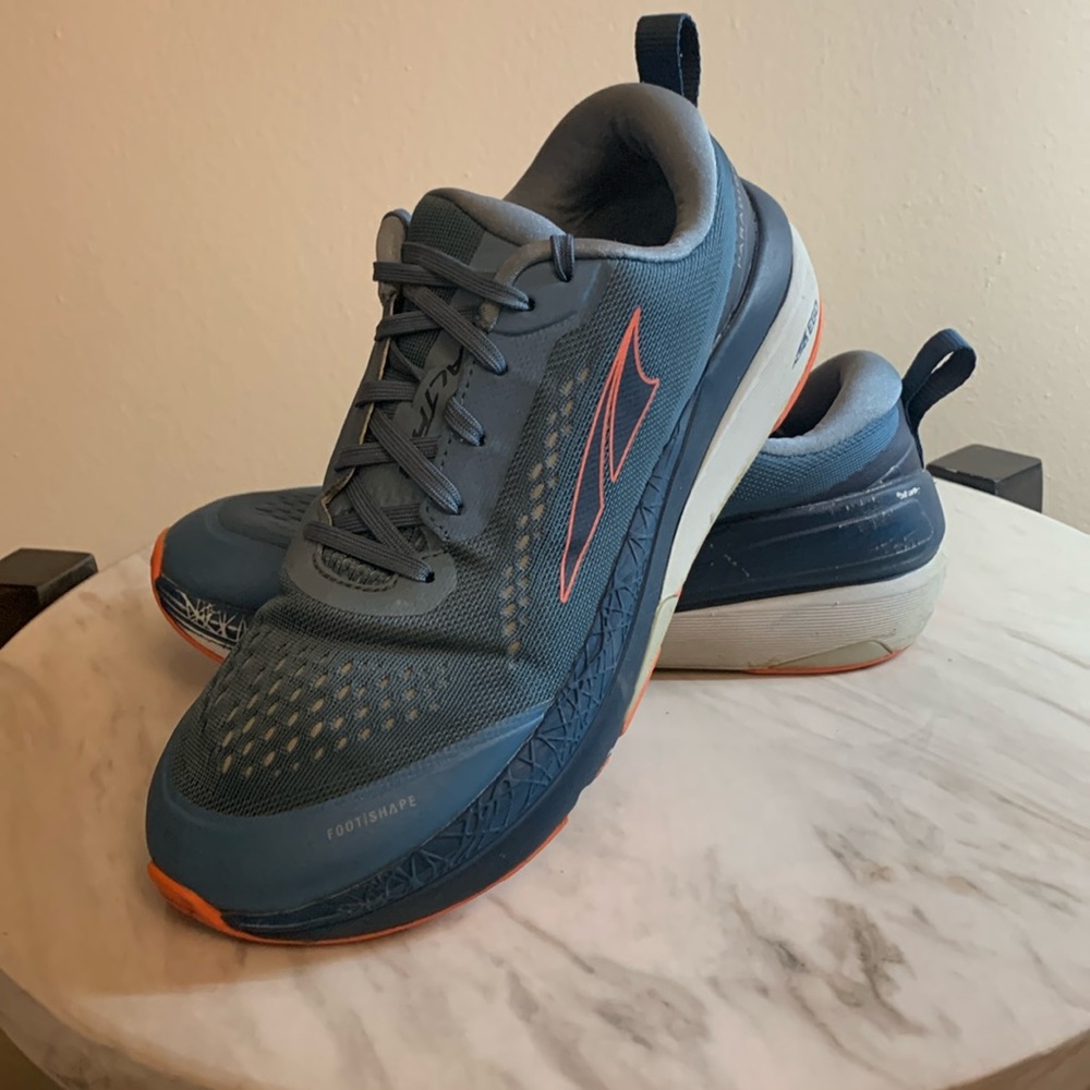 Altra Paradigm 5